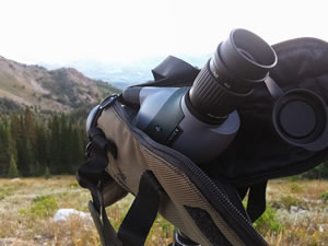 Vortex Razor HD 11-33x50 with Ultrec Carbon Fiber Tripod